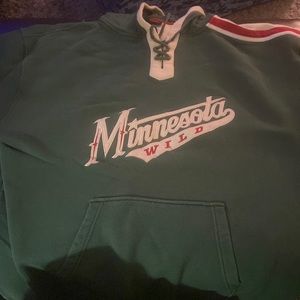 XL Minnesota Wild hooded sweatshirt